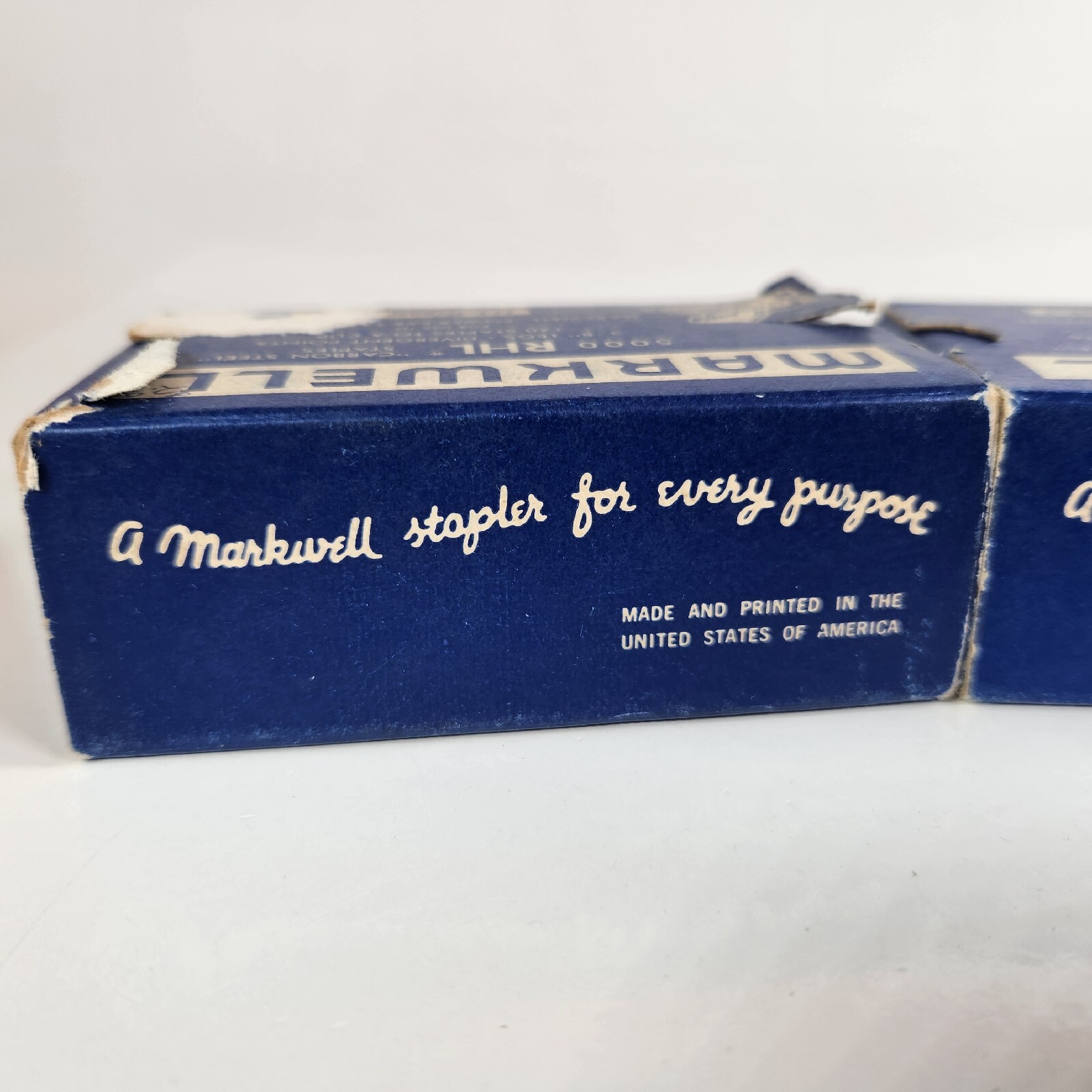 Vintage Markwell RHL Carbon Steel Staples 3/8″ Legs Divergent Points Lot Of 2