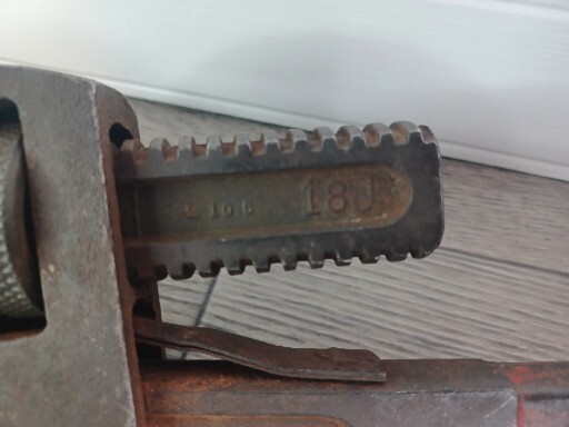 Pipe Wrench 4118 18″ Fleet Penen L106 18J ~ VINTAGE USA Made, Nice Item!