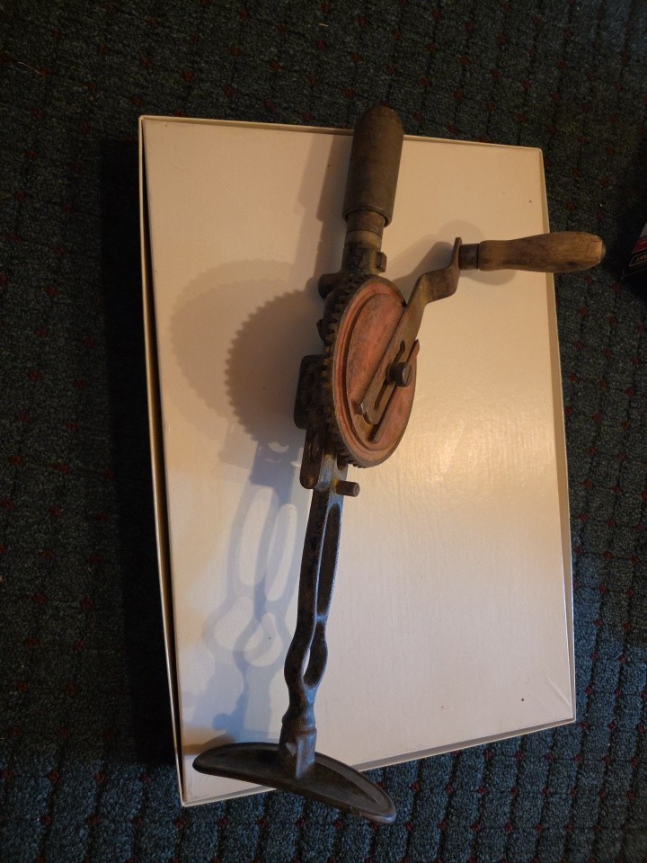 Vintage/Antique Breast Shoulder or Knee Drill/Egg Beater Style 17″ Unbranded