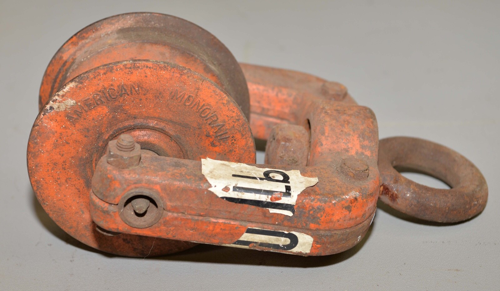 American Monorail 500 lb beam trolly cast iron chain hoist industrial shop tool