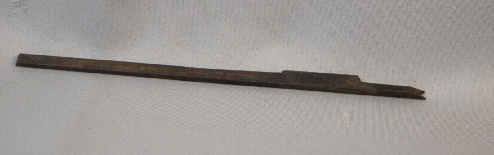 Antique Vintage 1/8″ Bead Moulding Plane Cutter Iron Inv#HH127