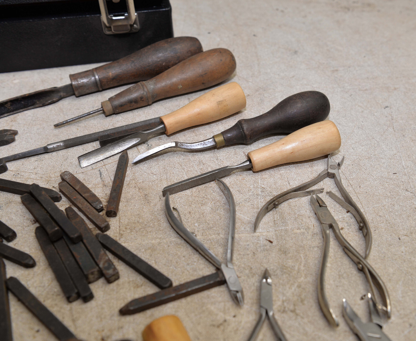 Jeweler tool case engraving machinist die stamp chisel graver file collectible