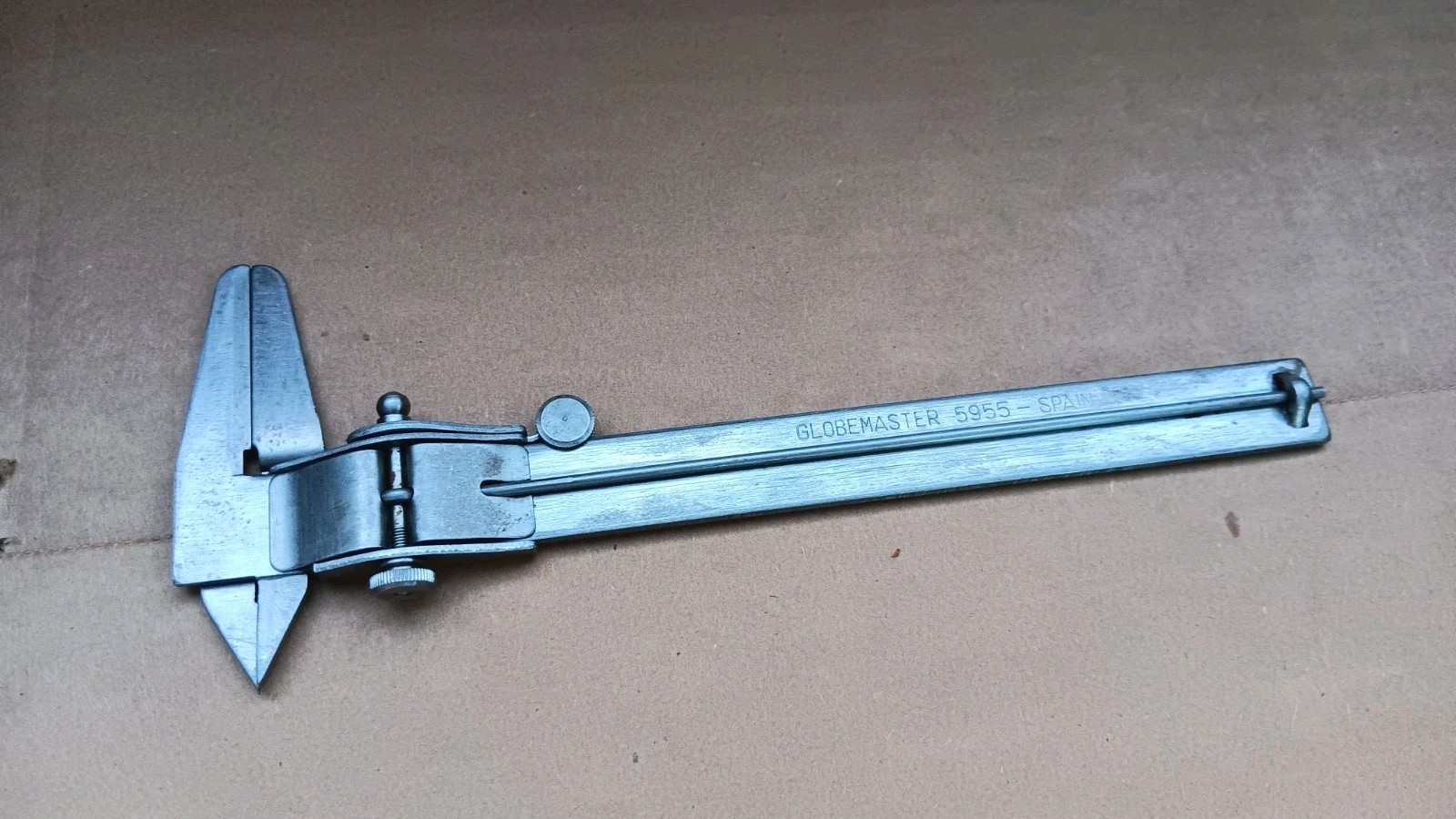 Globemaster 5955 Workshop Caliper Outside Inside Depth Vernier Reading Spain