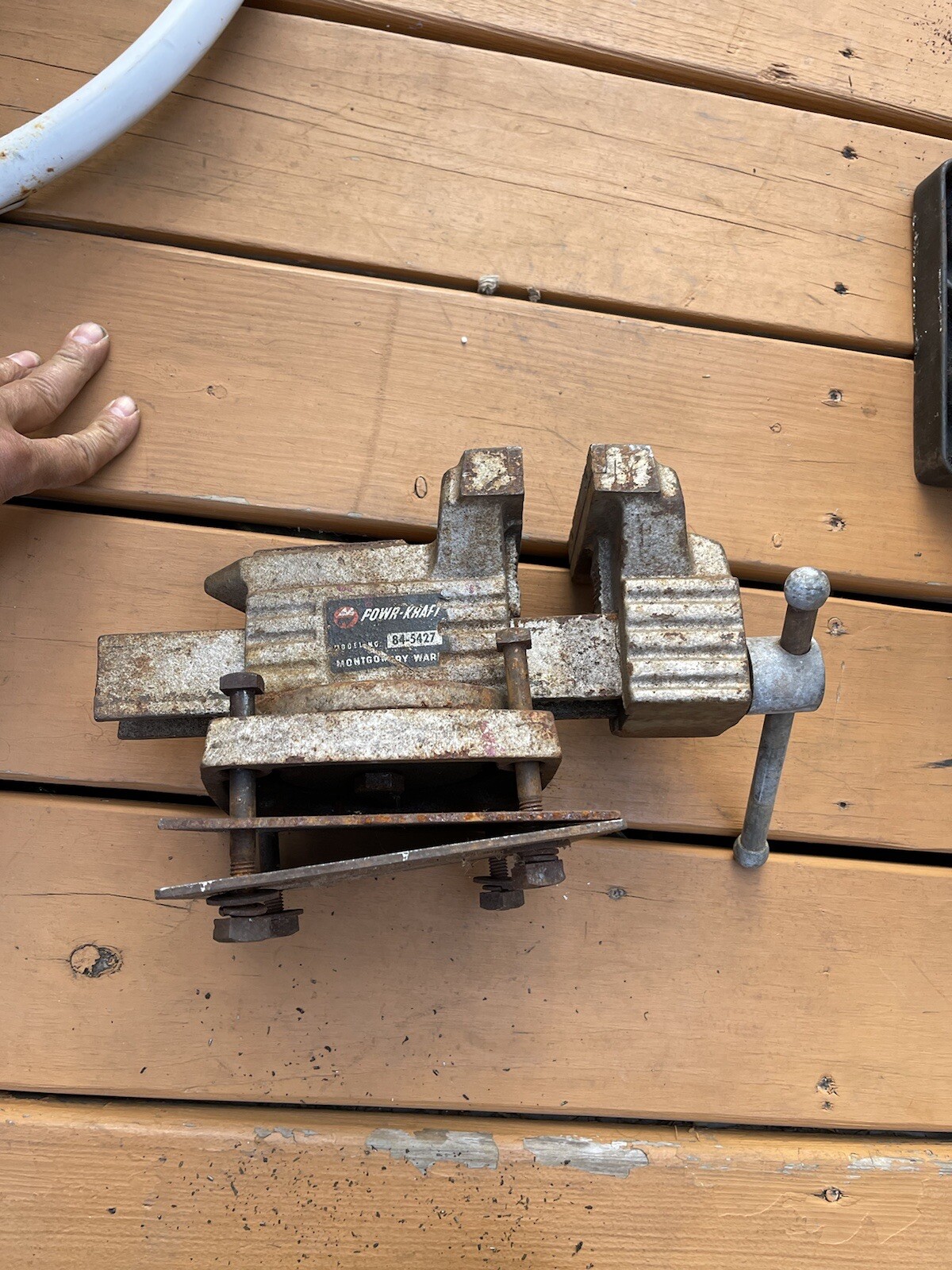 MONTGOMERY WARD POWR-KRAFT 4″ Bench Vise ART DECO USA Model 84-5427