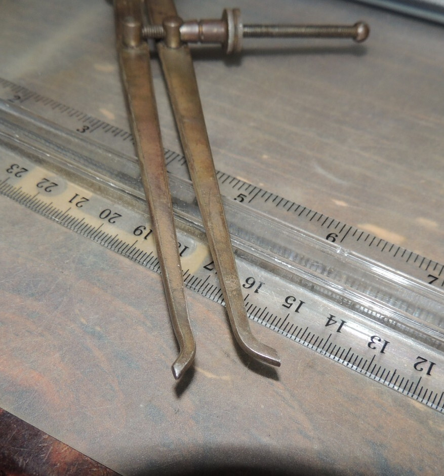 7″ Vintage MILLERS FALLS CO. Inside Caliper, 6” LEGS, Greenfield, MASS USA
