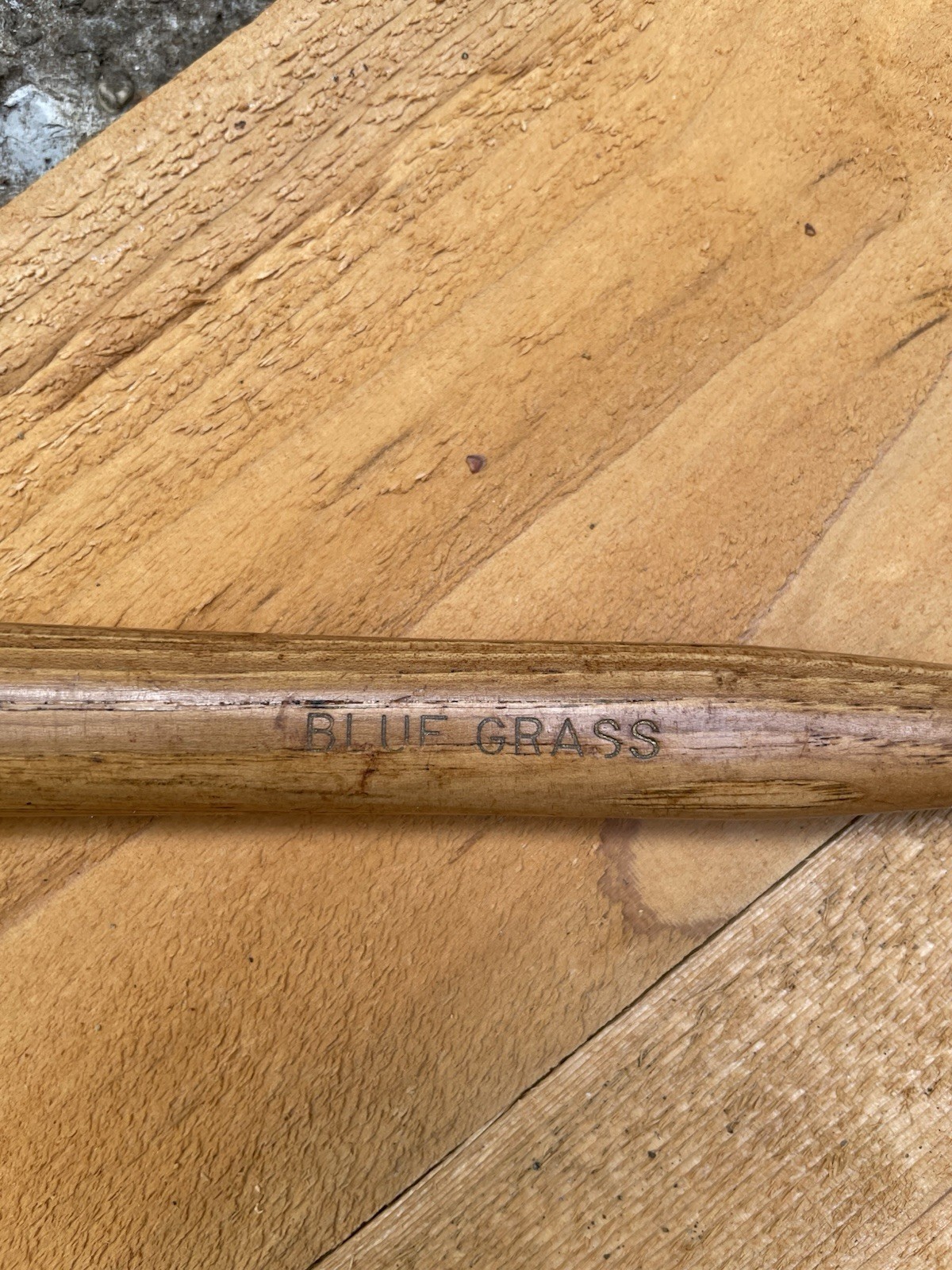 Vintage BELKNAP – BLUEGRASS Small Hammer Tack Peen Hammer Blue Grass