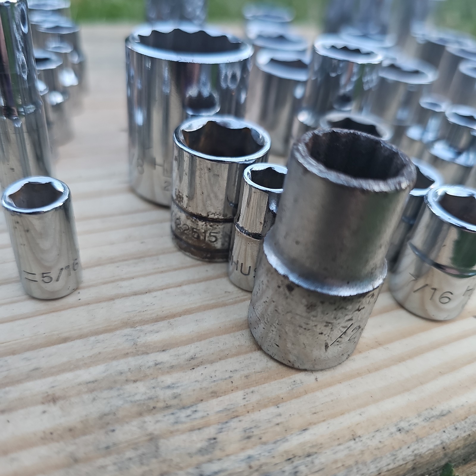 Husky Tool USA Socket Lot of 92 1/2″ 3/8″ 1/4″ Dr SAE /Metric Shallow /Deep