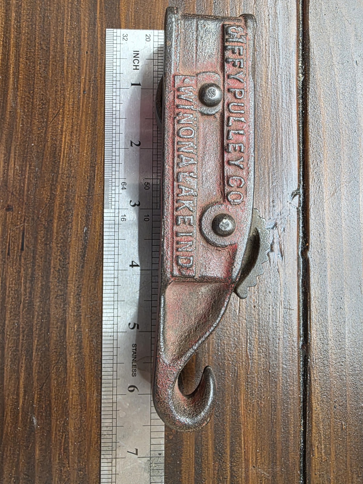 Vintage Jiffy Pulley Co. Winona Lake Indiana Rope Block Tackle