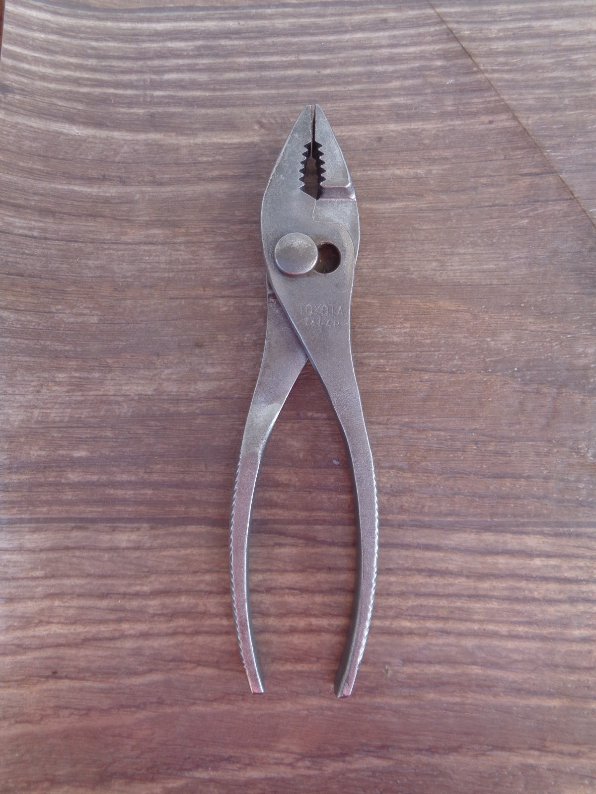 Toyota Motor Japan Slip Joint Pliers 6″ – Car Tool Kit