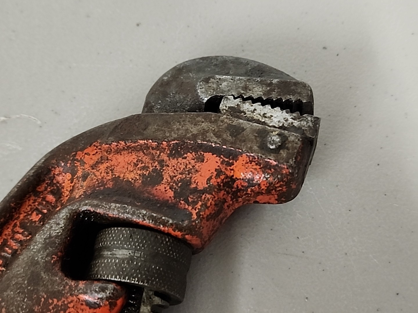 Vintage Ridgid Red E10 10″ Adjustable Offset Pipe Wrench