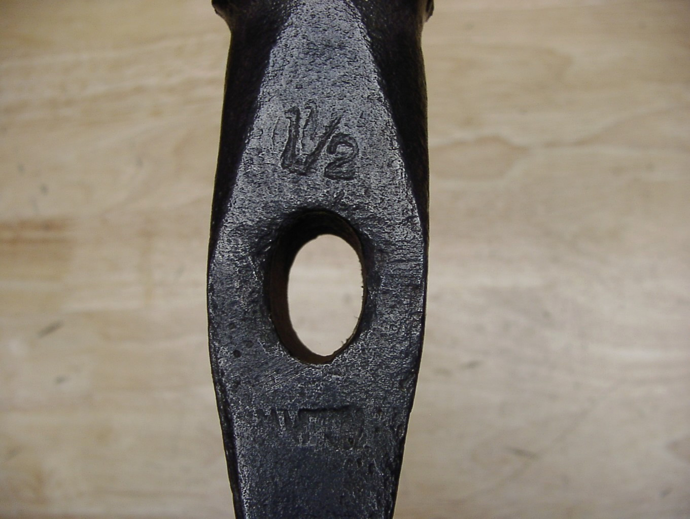 Unreadable Brand 1-1/2 Straight Peen Hammer Head,2lbs12oz.,6-3/16″,VGC,Use &Wear