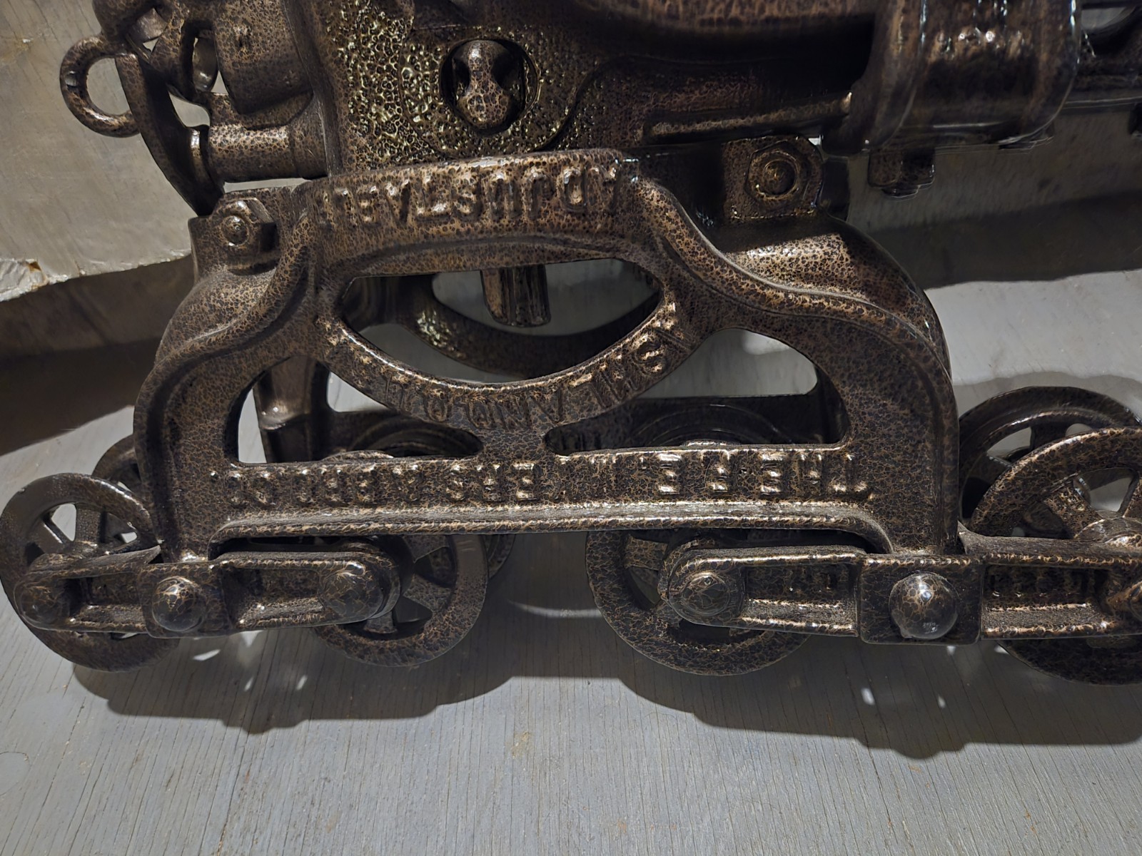 Antique Vintage Cast Iron FE Myers Hay Trolley Farm Barn Pulley Restored