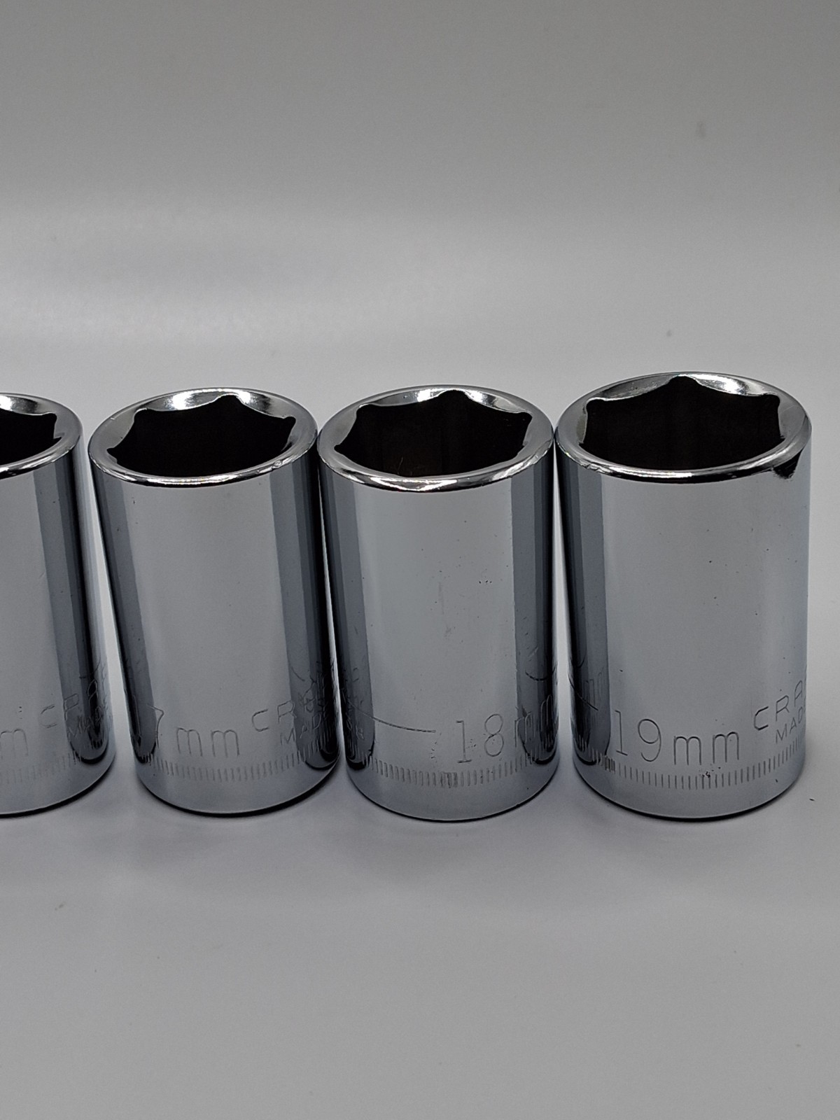 RARE Vintage Craftsman Semi-deep Mid Depth Metric Socket Set 3/8 Drive 9mm-19mm