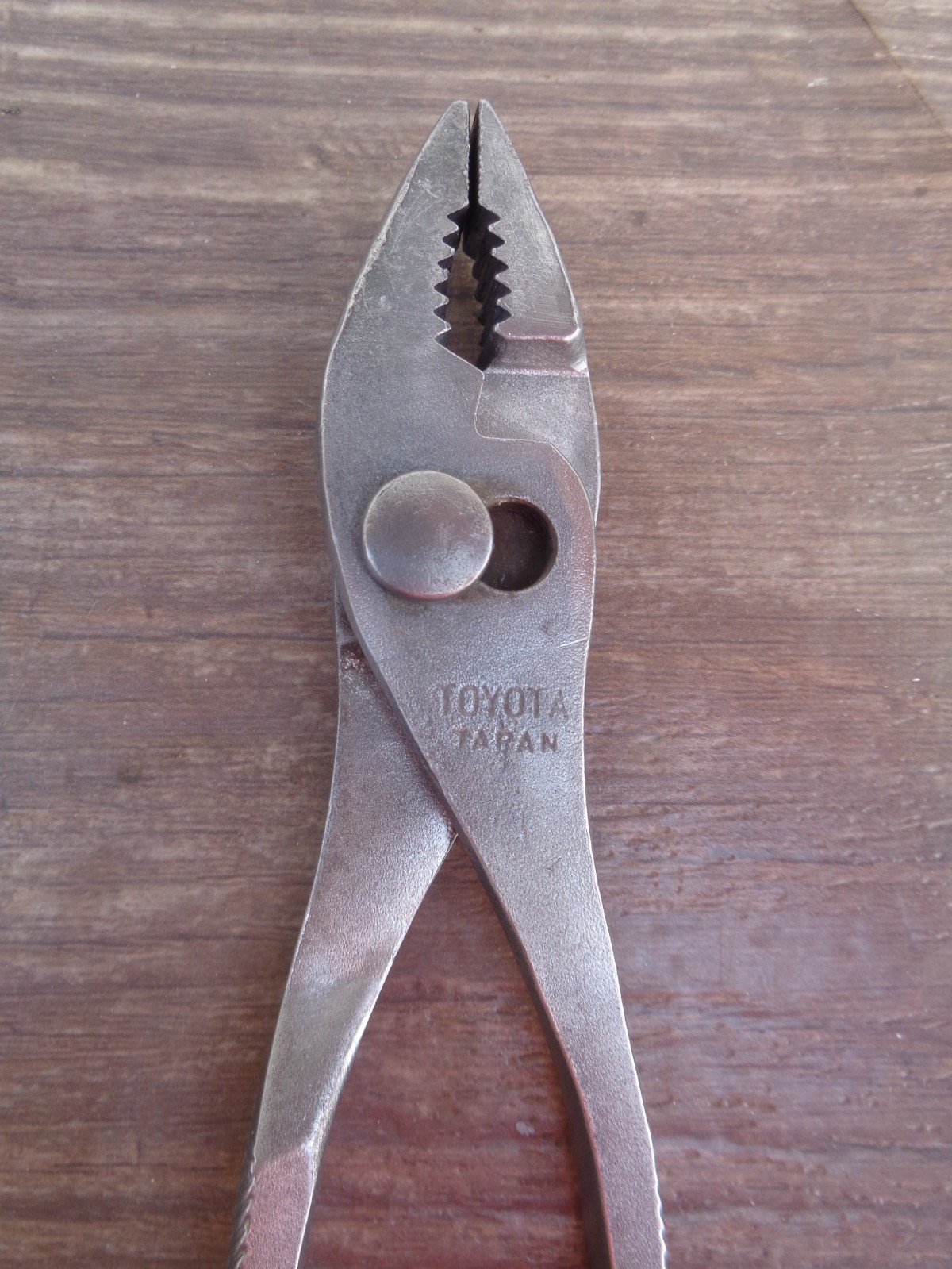 Toyota Motor Japan Slip Joint Pliers 6″ – Car Tool Kit