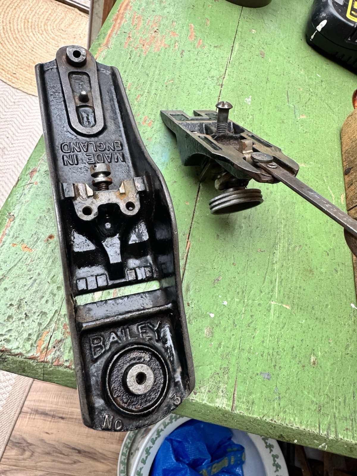 Stanley Bailey No 3 Smoothing plane body (repaired) Plus Frog