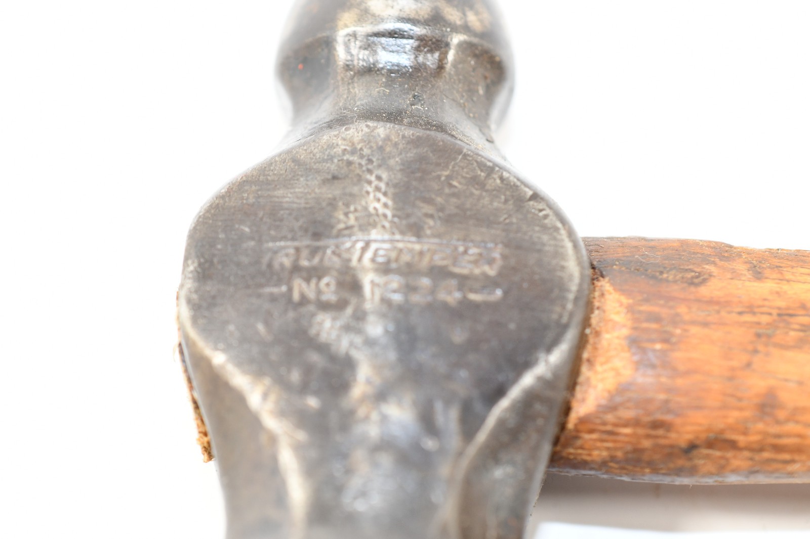 Vintage True Temper No. 1224 Ball Peen Hammer 24oz head 32oz total O243