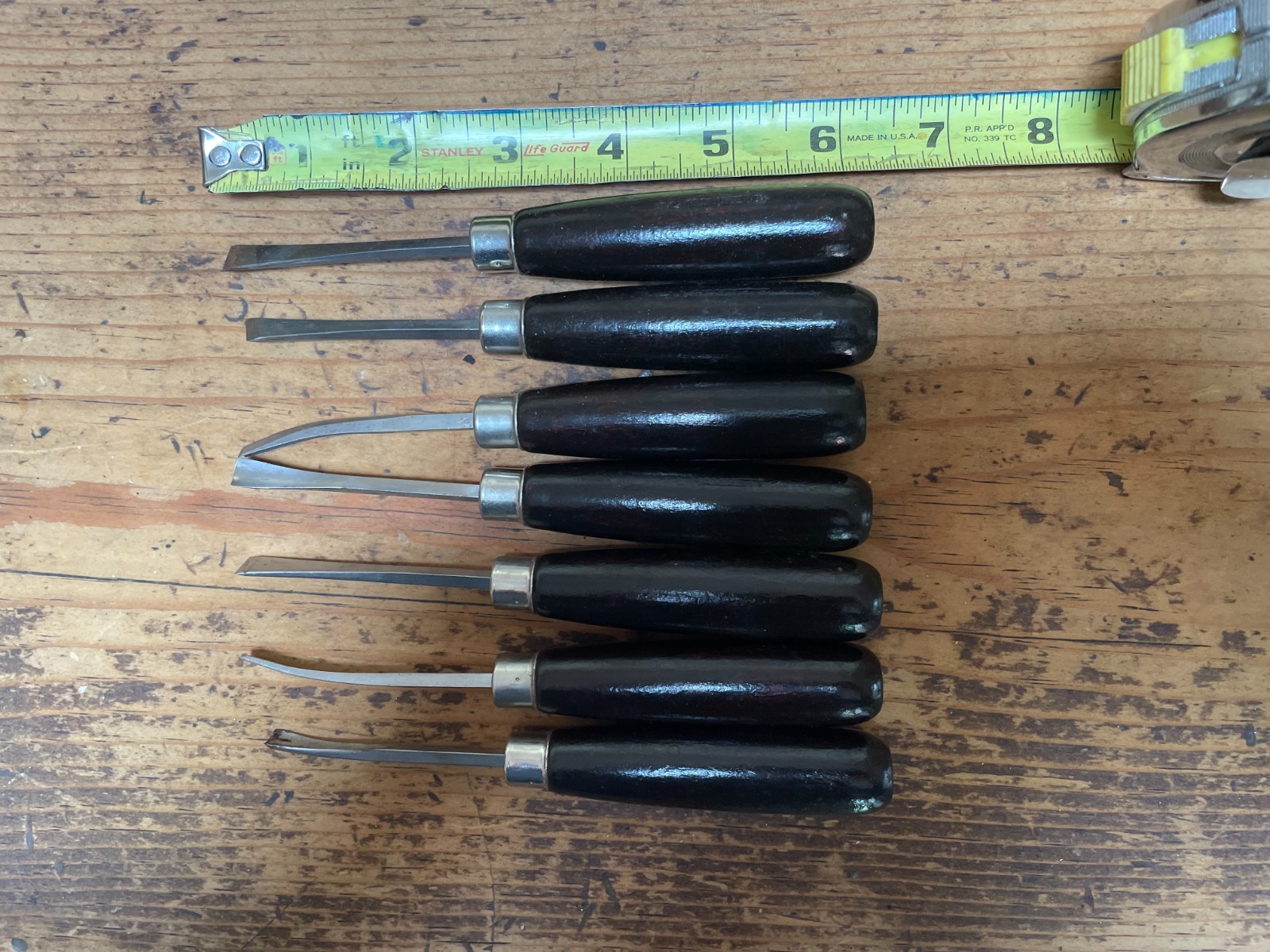 Lot (8) – (7) Vintage J.L. Hammett Co. Chisels Plus One Extra Chisel Unbranded