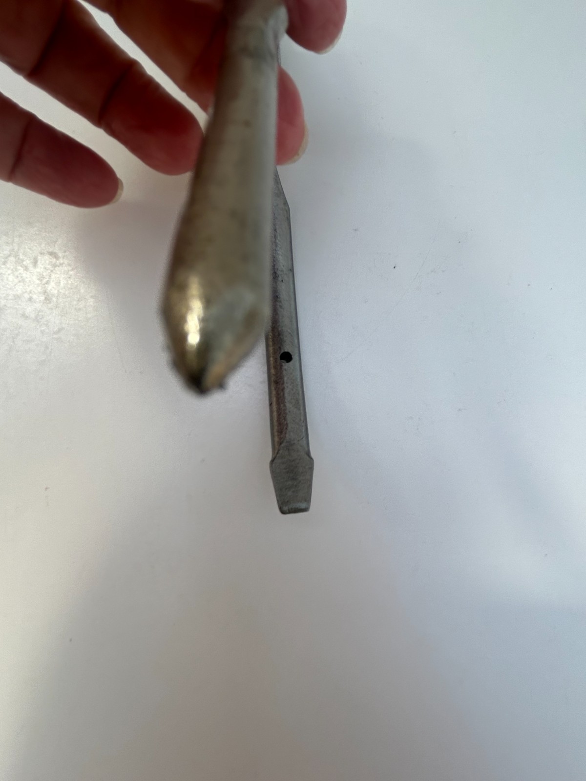 Vintage Atlas Company End Cutting Nipper Pliers No 4