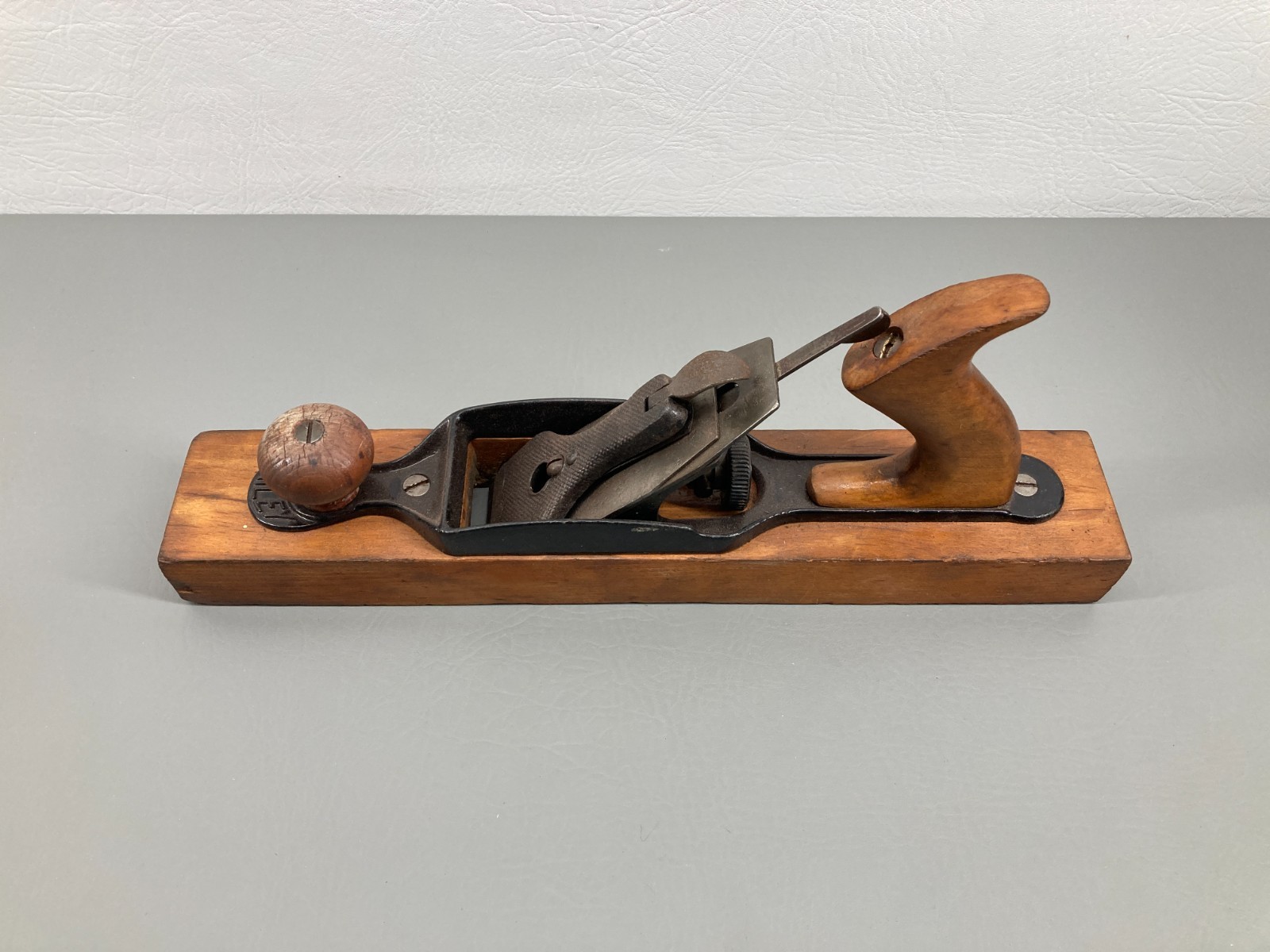 Vintage Bailey Transition Wood Plane 15″ Original Complete