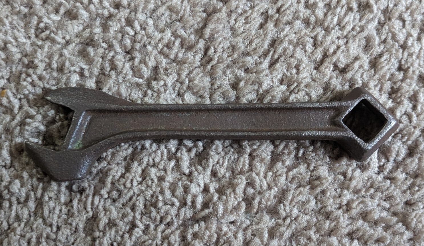Vintage International Harvester Co. R172 Iron Farm Wrench