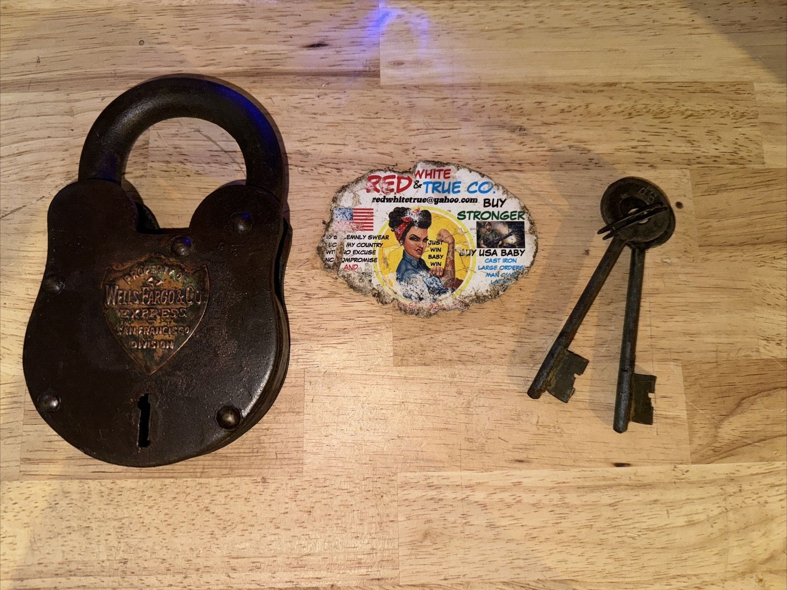 Wells Fargo Padlock Key Gunsmith Set Lot Lock HUGE 2+ POUNDS Blacksmith 1/2” Bar