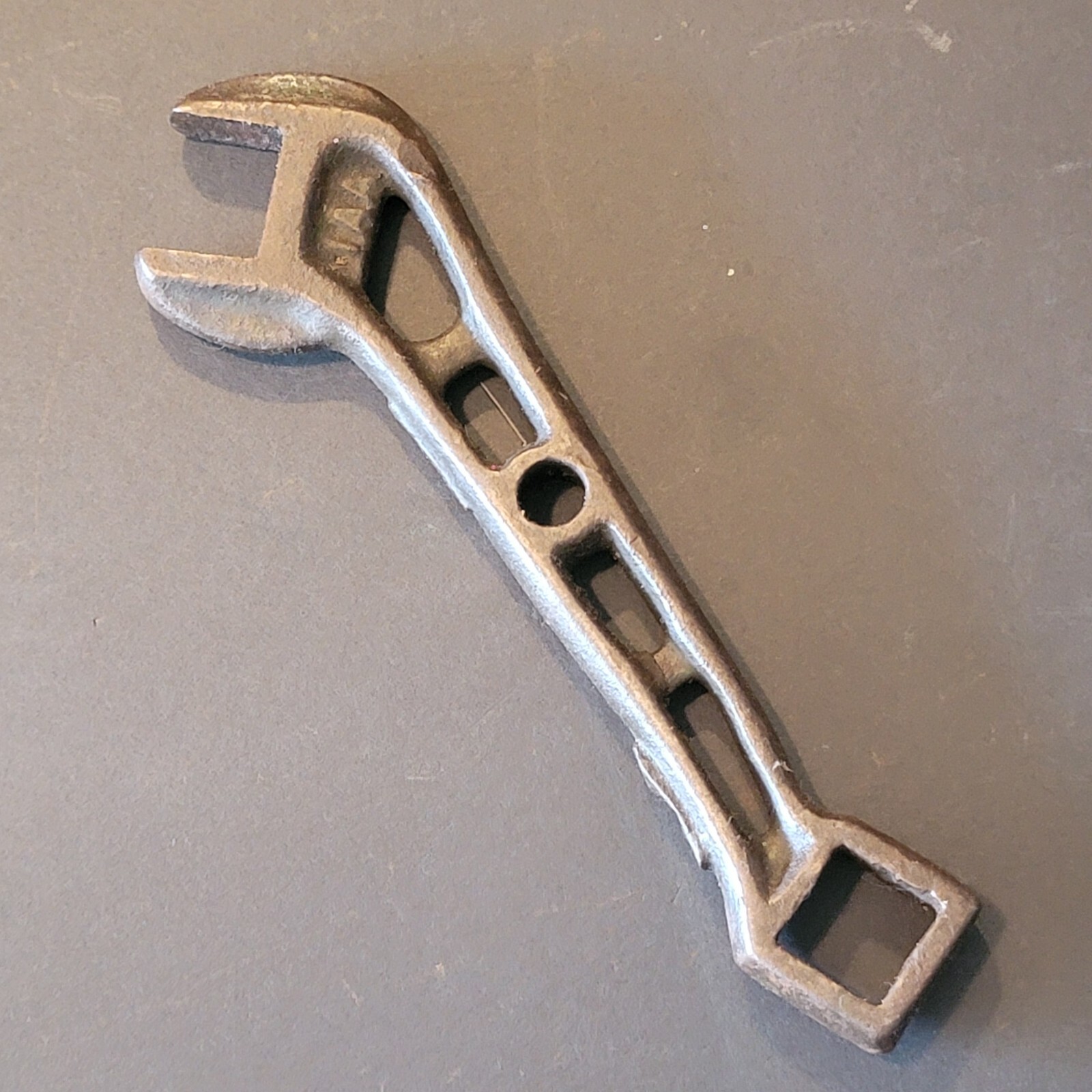 Antique Plow Implement Wrench Vintage Marked 1AA Approx 6.5″ Long Cat#JK