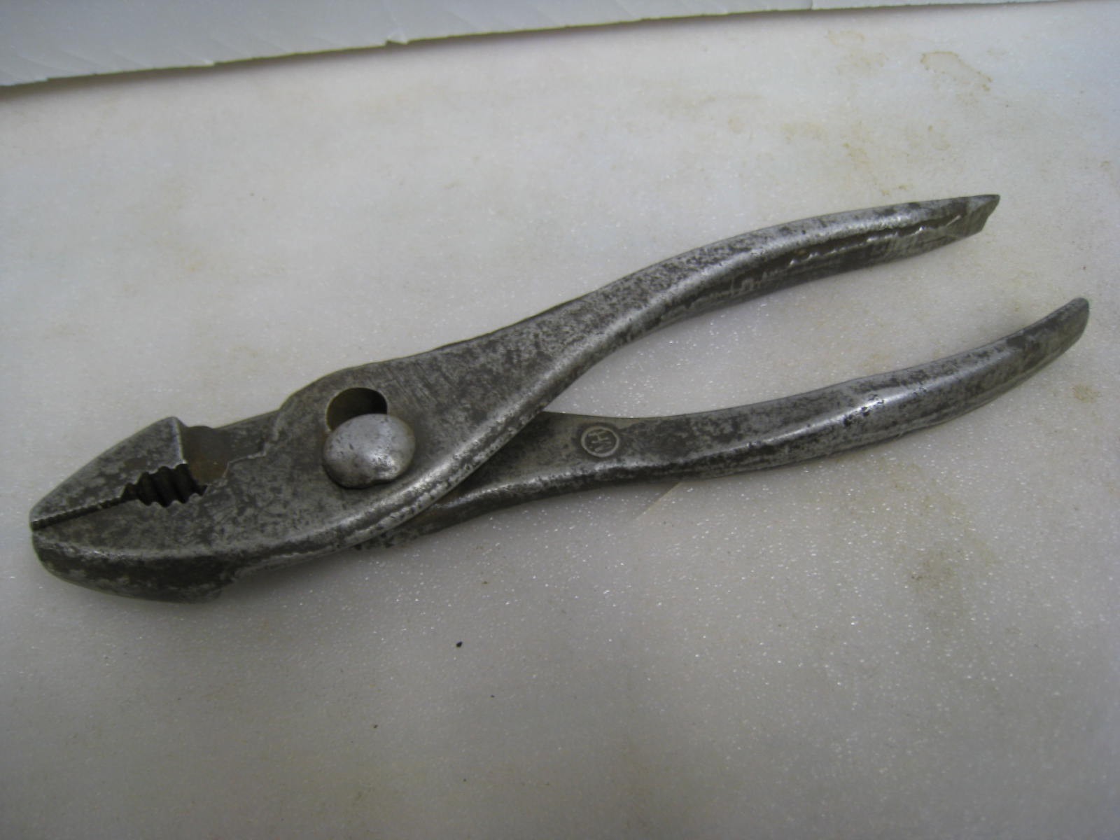 FORD AUTO SCRIPT SLIP JOINT PLIERS WRENCH CAR ANTIQUE TOOL KIT MODEL A T