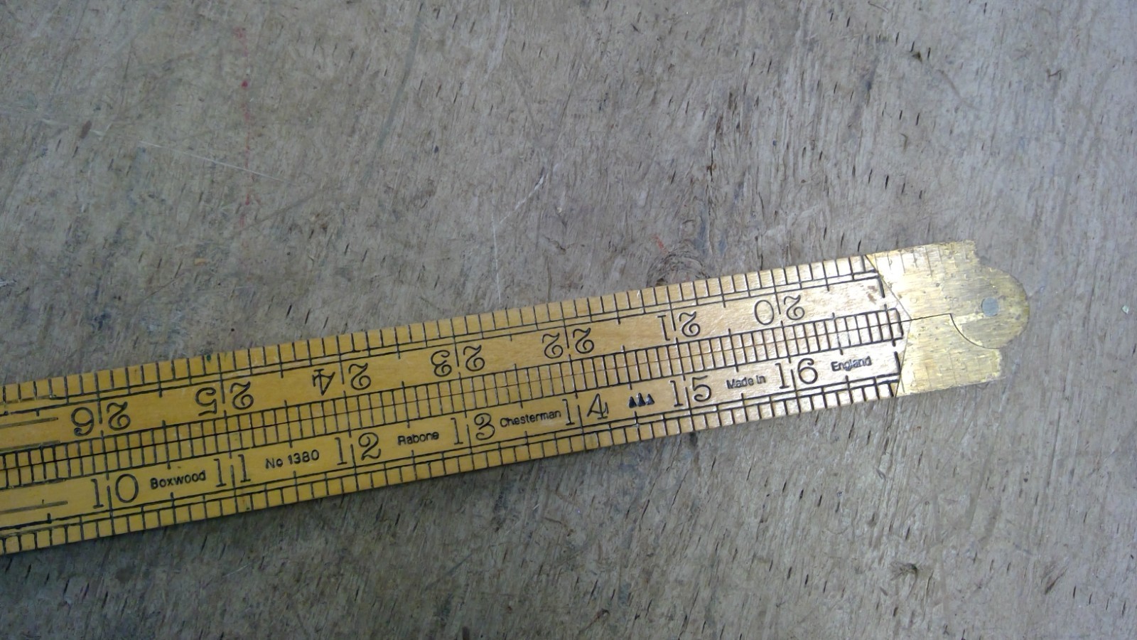 VINTAGE RABONE Boxwood & Brass Folding 24 Inch Pocket Ruler No 1380, England