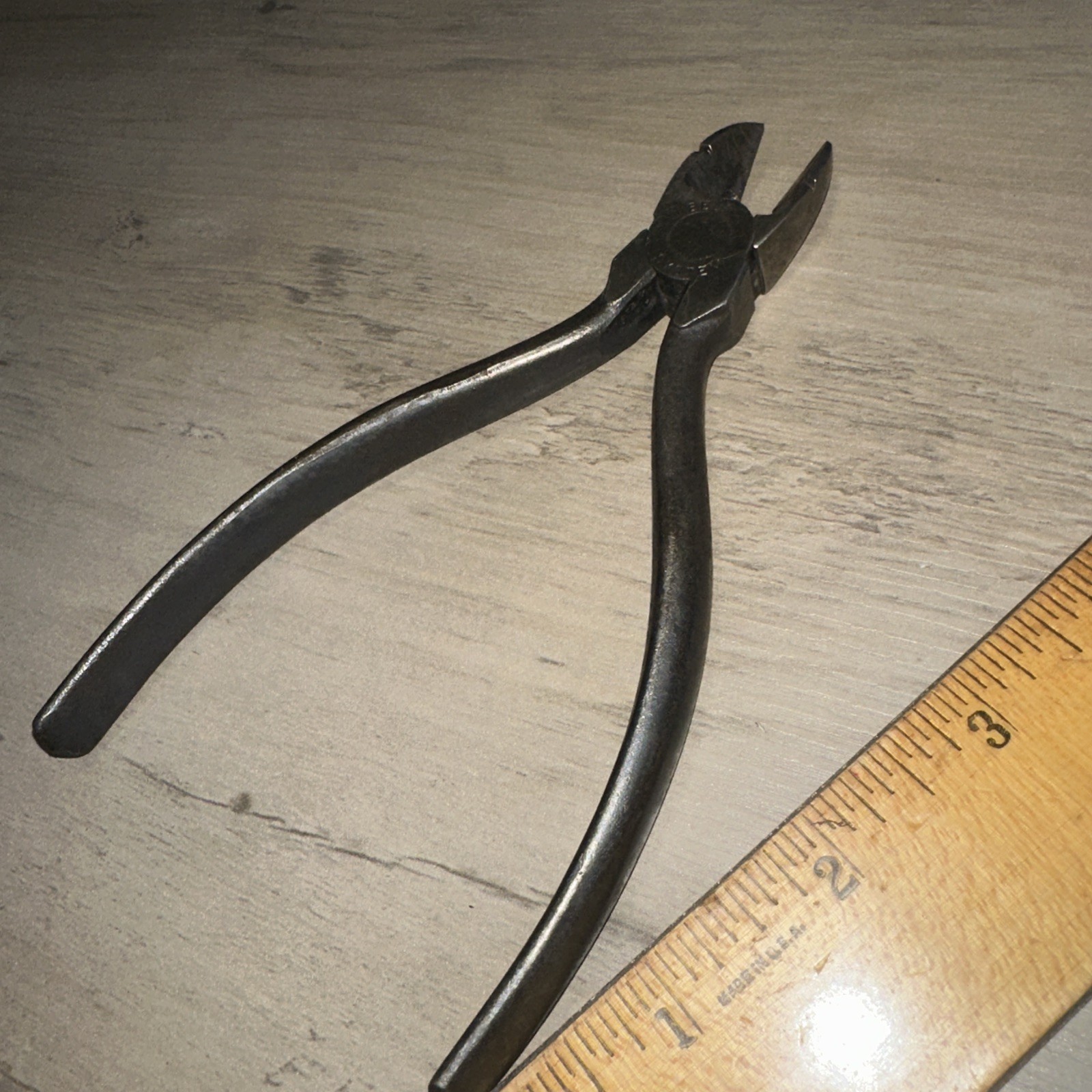 VINTAGE CRESCENT TOOLS 932-6 DIAGONAL SIDE CUTTERS PLIERS Used.