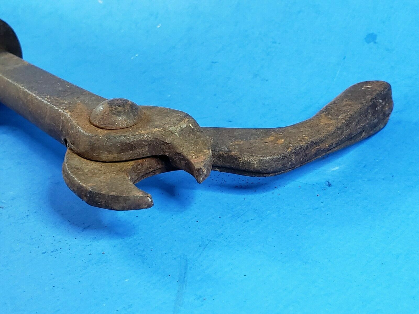 VTG HAND TOOL OLD NAIL PULLER EXTRACTOR REX NO.64 BRIDGEPORT CT ROOFER CABINETRY