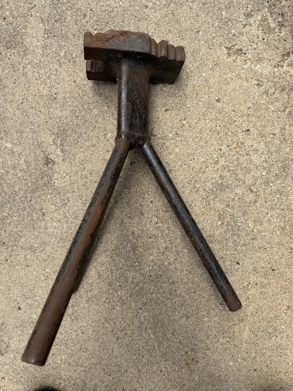 Vintage Blacksmith Valley Farrier Supply Anvil Horseshoeing Hoof Stall Jack 16lb