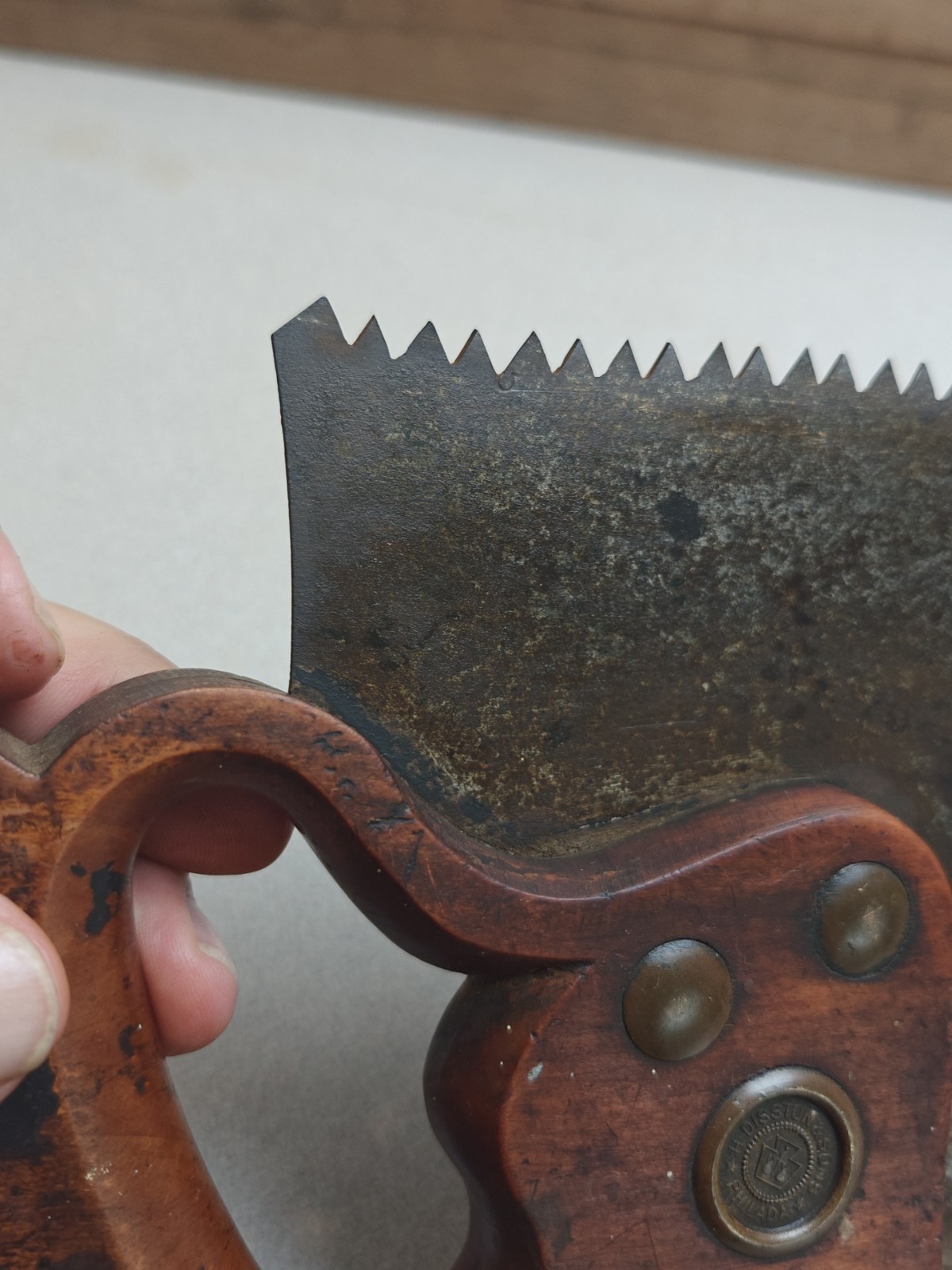 1896 1917 Vtg Disston USA D 8 Skewback 26” 5 1/2 point Handsaw Thumb Hole Nice