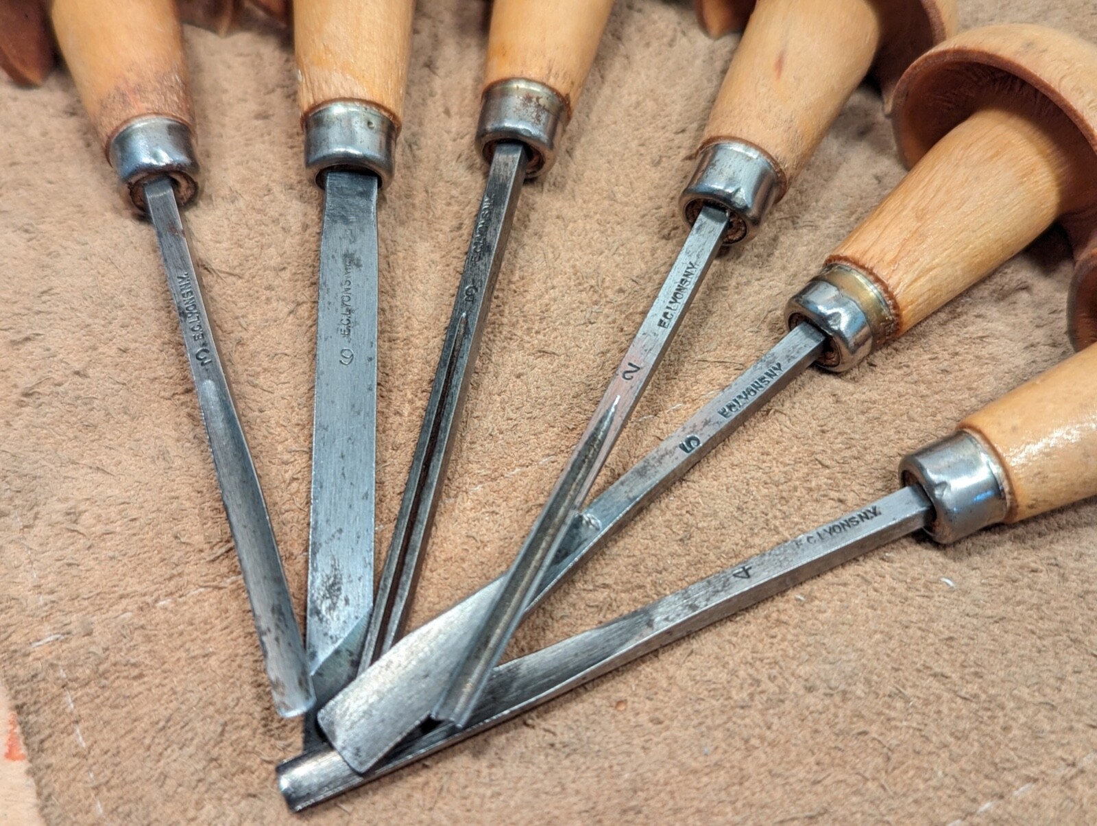 Antique E. C. Lyons Wood Chisels Carving Set Vintage Tools Chisel Restored