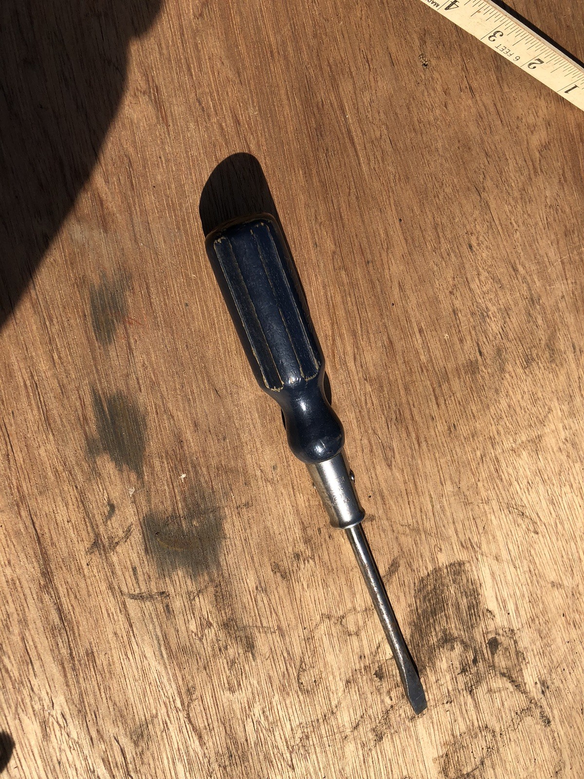 Stanley Hurwood No. 20 Old 7 1/2” long Slotted Screwdriver Pass Through Shaft