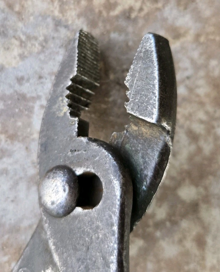 FORD (NO SCRIPT) SLIP JOINT PLIERS WRENCH CAR TOOL KIT MODEL A, T Mckrig Hatch