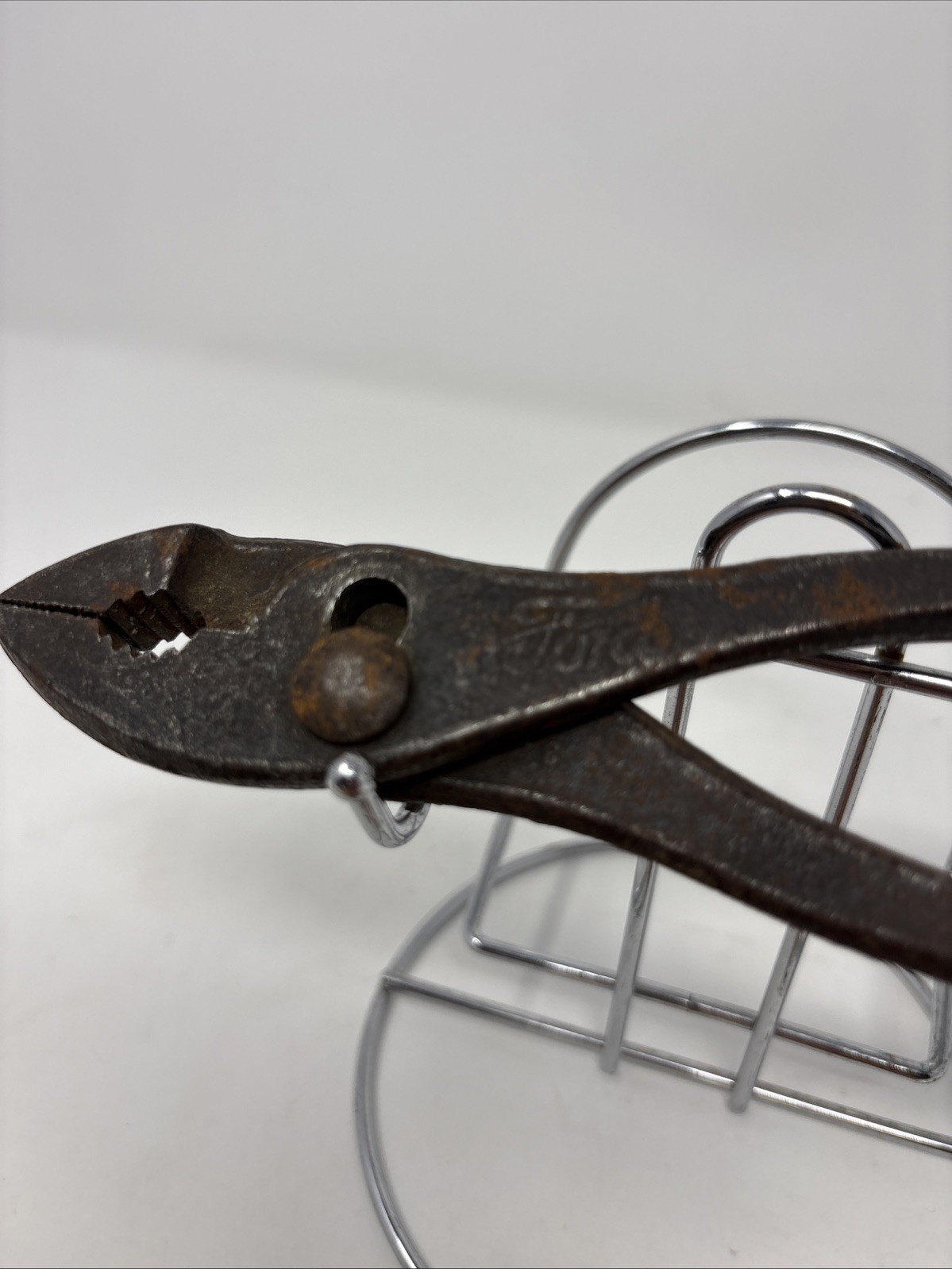 Vintage Ford 6-1/2″ Slip-joint Pliers with Screwdriver Handle