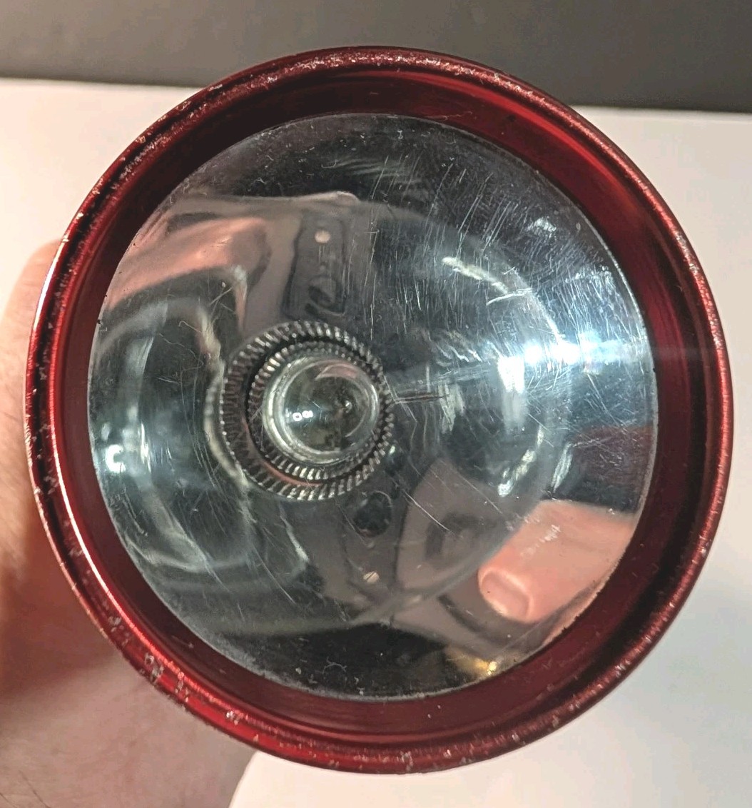 Vintage Black & Decker Industrial Mag-Lite Flashlight – Rare Red Anodized 2-D…