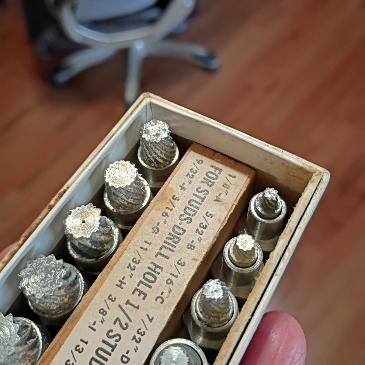 Roddick Extractor Set No. 100 Stud Bolt Screw Extractor Tool 1/8- 13/32″ Vintage
