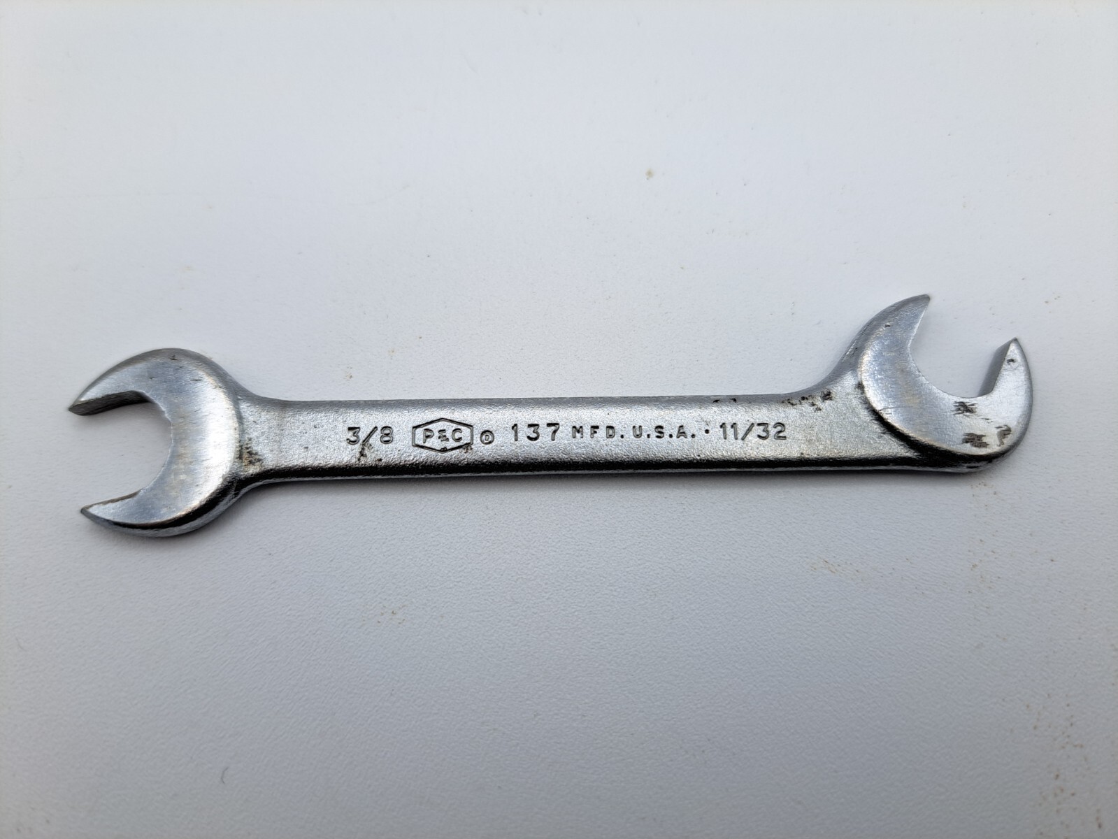 Vintage P & C Tools 3/8 x 11/32 Midget Open End Wrench, No. 137 – Made in USA