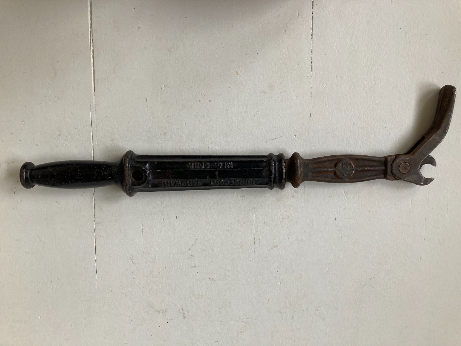 Suregrip No. 56 Vintage Bridgeport Nail Puller 18-24″ Made In USA