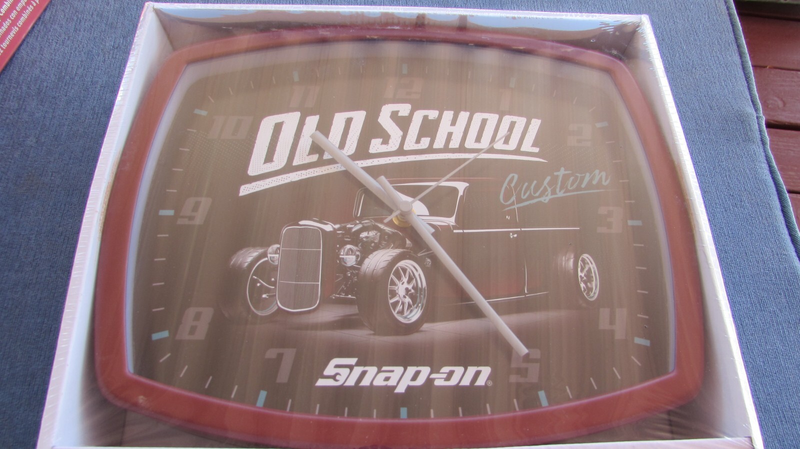 SNAP-ON TOOLS OLD SCHOOL CUSTOM HOT ROD SPECIAL EDITION WALL CLOCK #SN09-8145