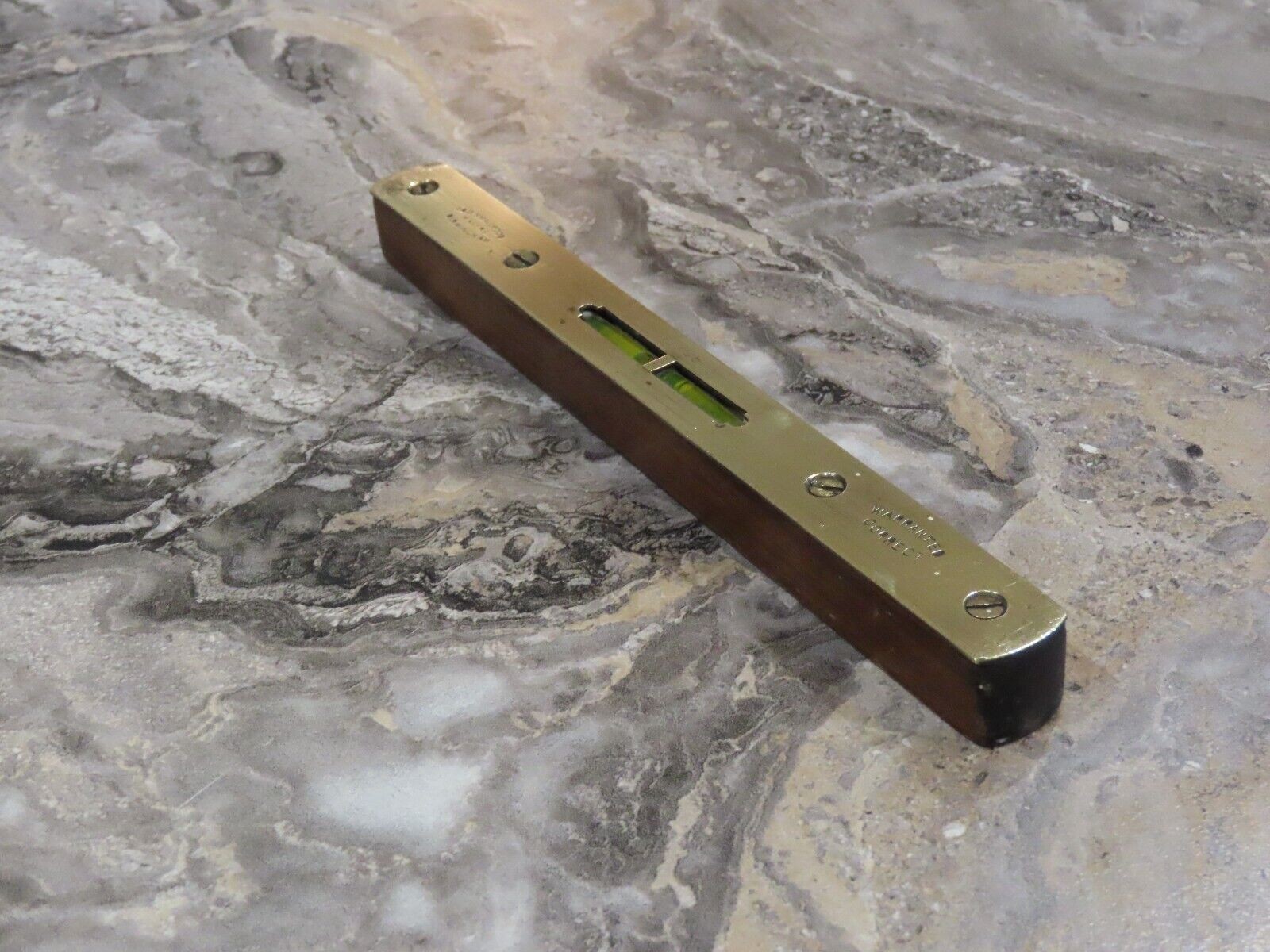 BV463: I & D Smallwood No 708 Spirit Level Wood & Brass 8” Vintage