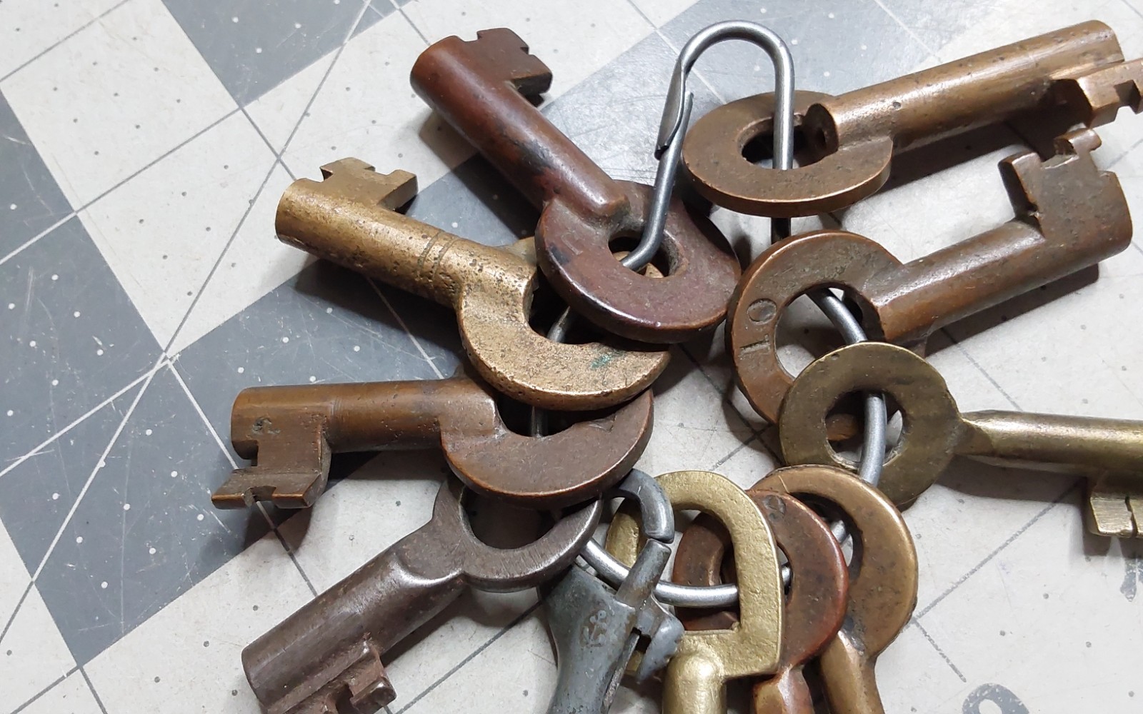 Slaymaker Fraim Brass Tube Padlock Keys