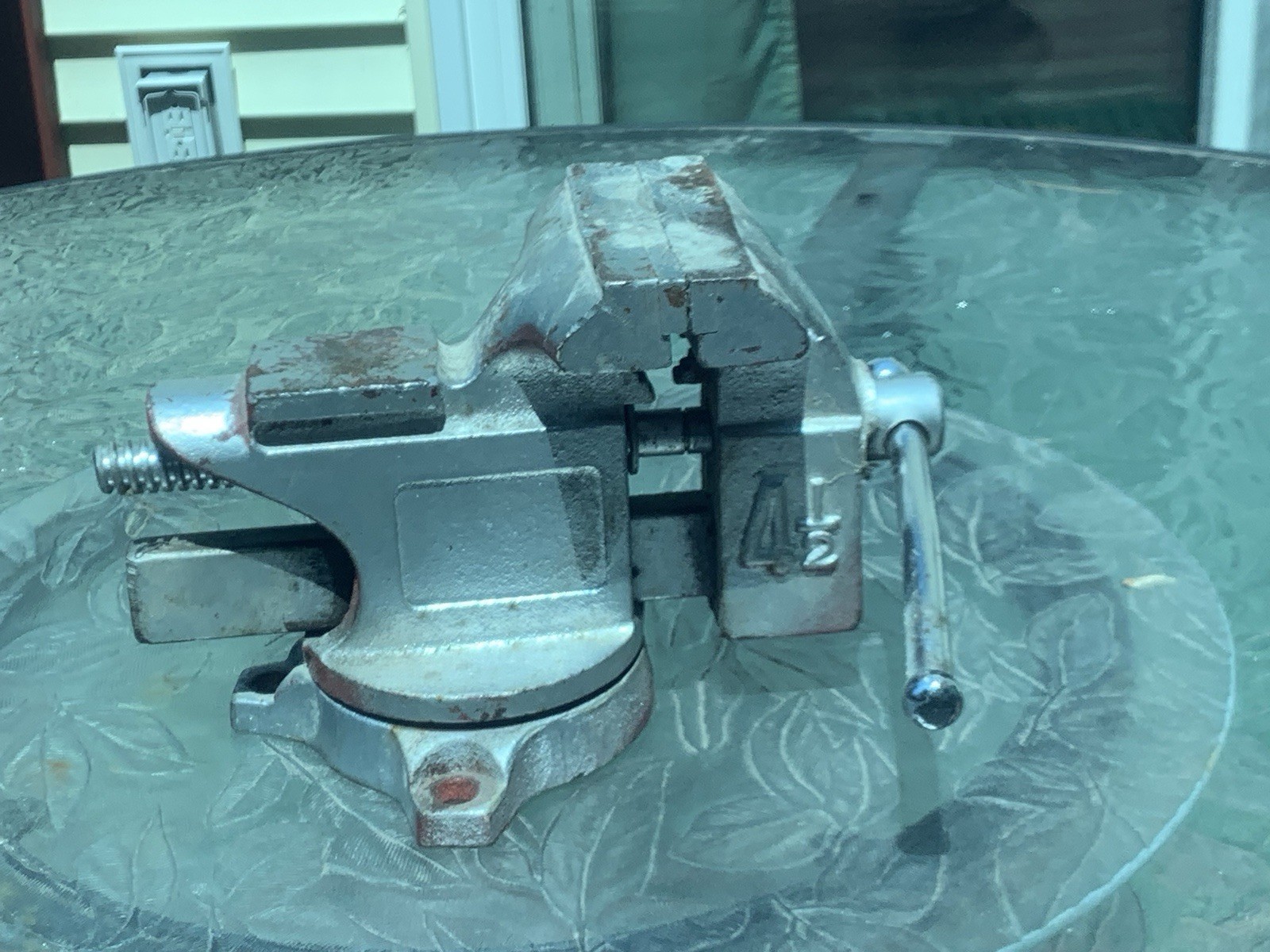 Vintage Sears 4-1/2″ Bench Vise 5178 w Swivel Base and Pipe Jaws Free Shipping
