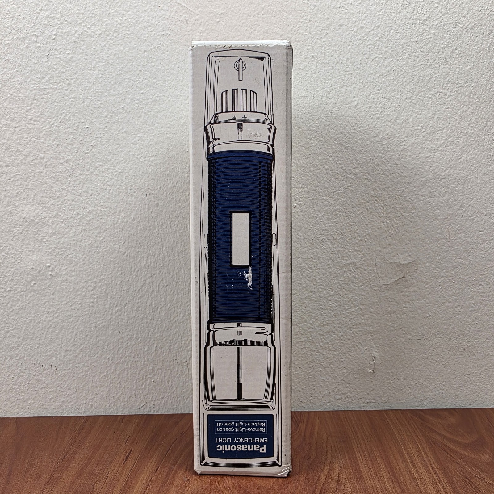 VINTAGE PANASONIC FF-183E EMERGENCY LIGHT FLASHLIGHT