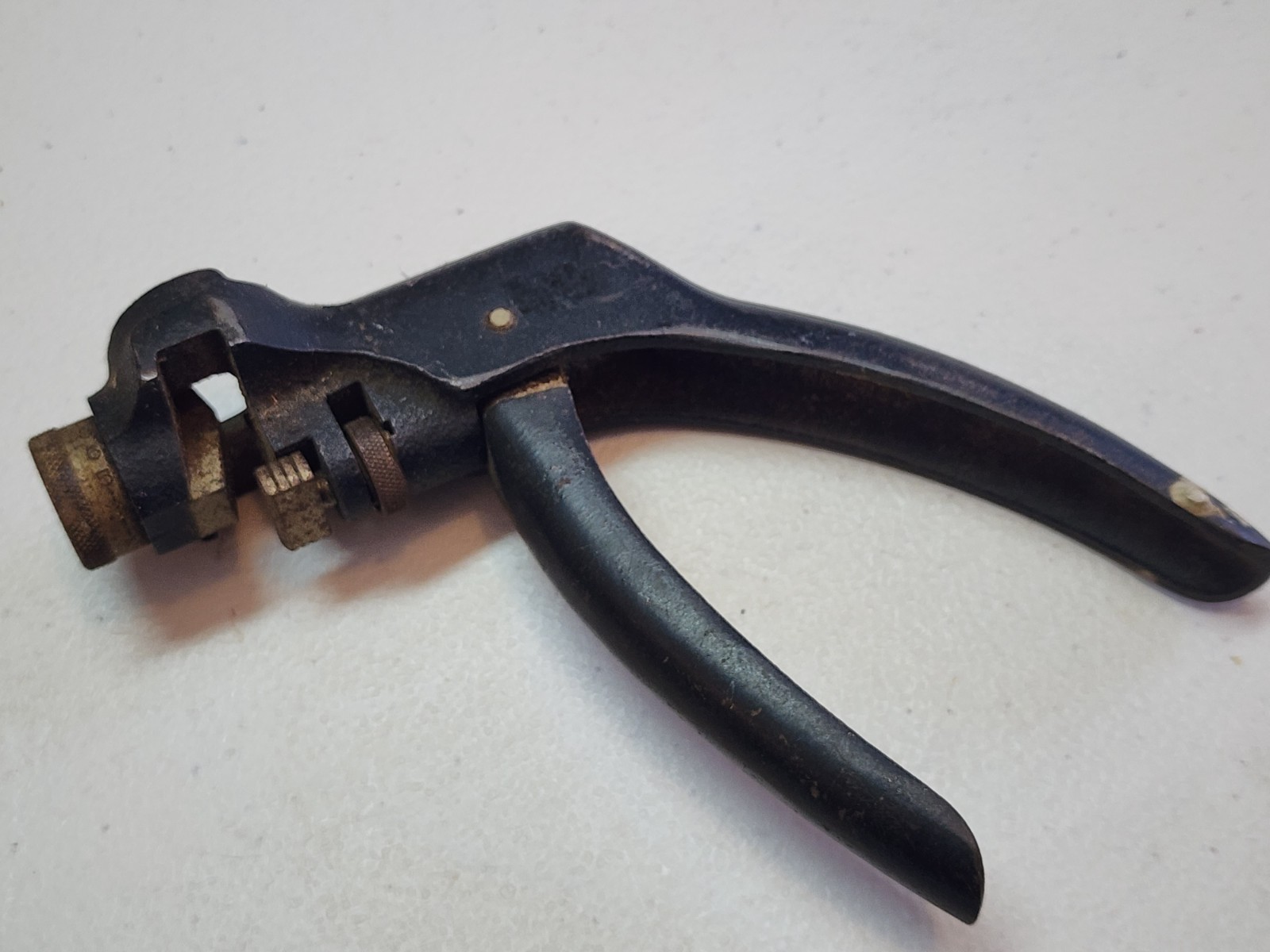 Vintage Stanley No. 42W Pistol Grip Saw Set For Hand Saws