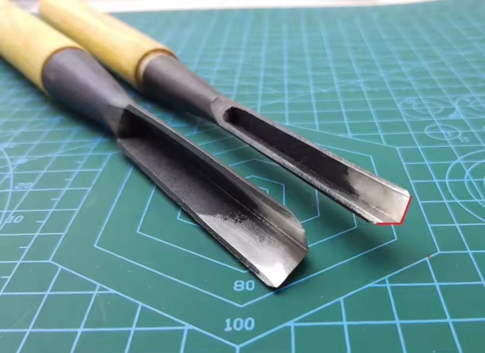 5PCS V Shape Wood Carving Chisel Set 6-14mm Woodworking V Gouge Tools