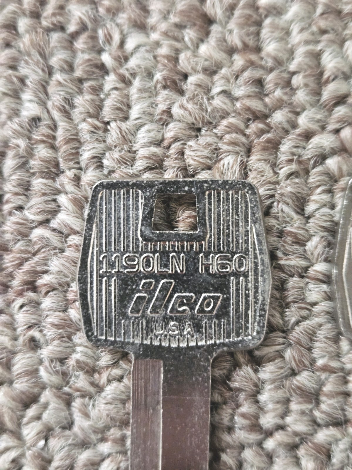 Set Of Two Ilco 1190LN H60 Key Blanks