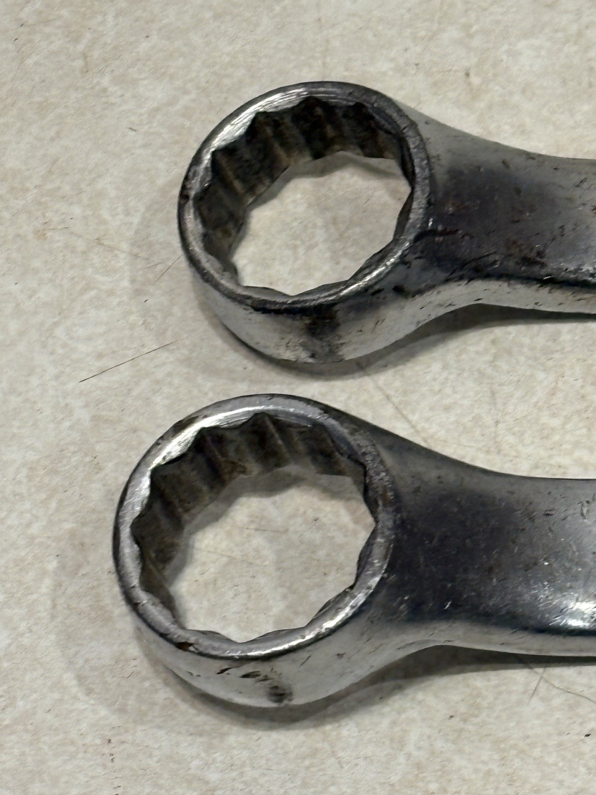 (2) SNAP-ON ~ 12 pt XV-3440 1-1/16″X 1-1/4″ & XV-3236 1″X1-1/8″ Offset Wrench