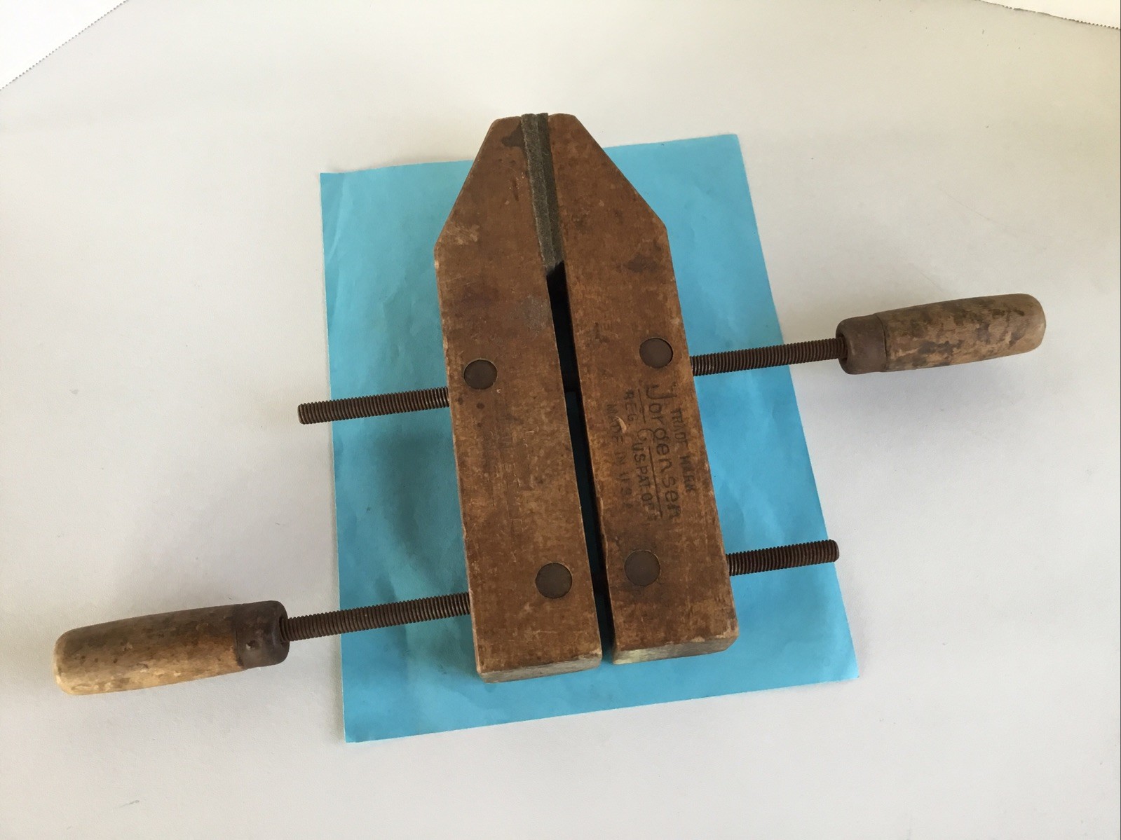 Vintage Jorgensen Clamp Company 10″ Adjustable Screw Wood Clamp 2500B USA made